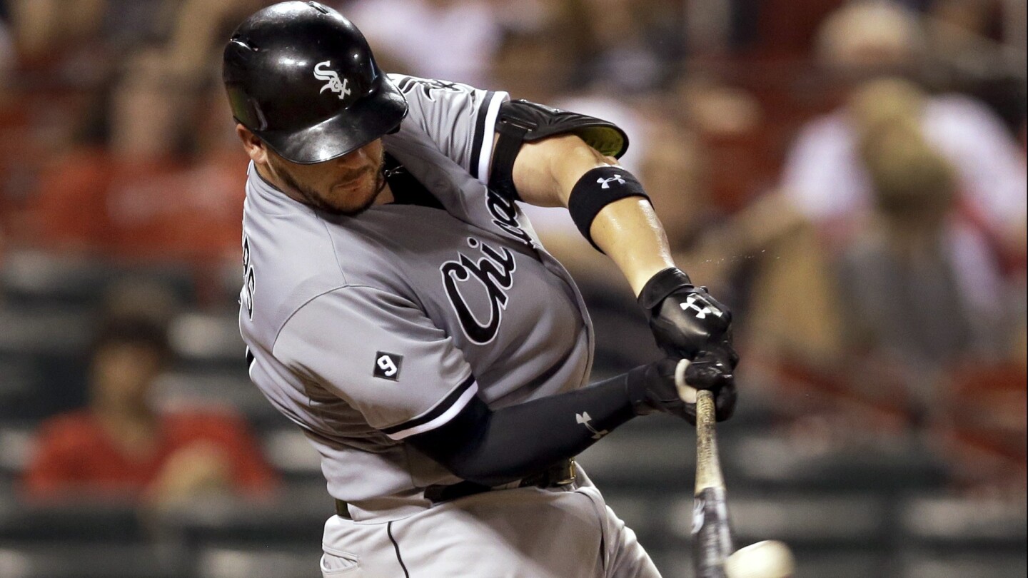 Report Braves sign Tyler Flowers to two year deal NBC Sports